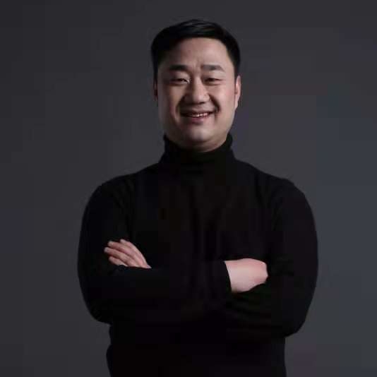 美術教師 袁世濤