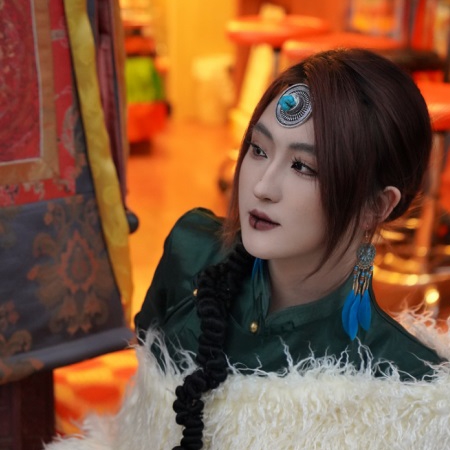 美術教師 郭晨